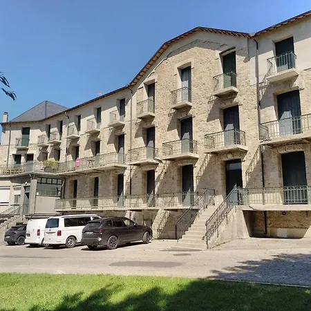 Appartement 2 Pieces 30m2 Et Balcon Vue Montagne Saint Paul Wifi Location A La Semaine Du Samedi Au Samedi *