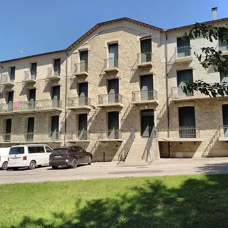 2 Pieces 30m2 Et Balcon Vue Montagne Saint Paul Wifi Location A La Semaine Du Samedi Au Samedi Appartement Font-Romeu-Odeillo-Via