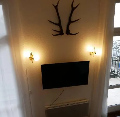 2 Pièces 30m2 Et Balcon Vue Montagne Saint Paul Wifi Location à La Semaine Du Samedi Au Samedi